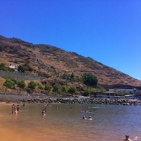Apartment Machico Near The Beach Exterior foto